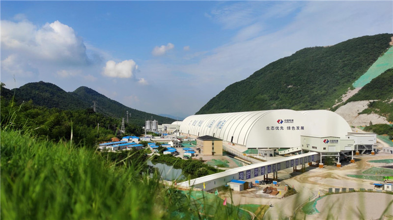 1624334251951088.jpg 神山灰?guī)r礦骨料加工現(xiàn)場.jpg