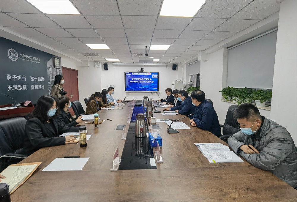 1648177281394894.jpg 1555bbf61cbe5636c3eb189fd546dc6.jpg